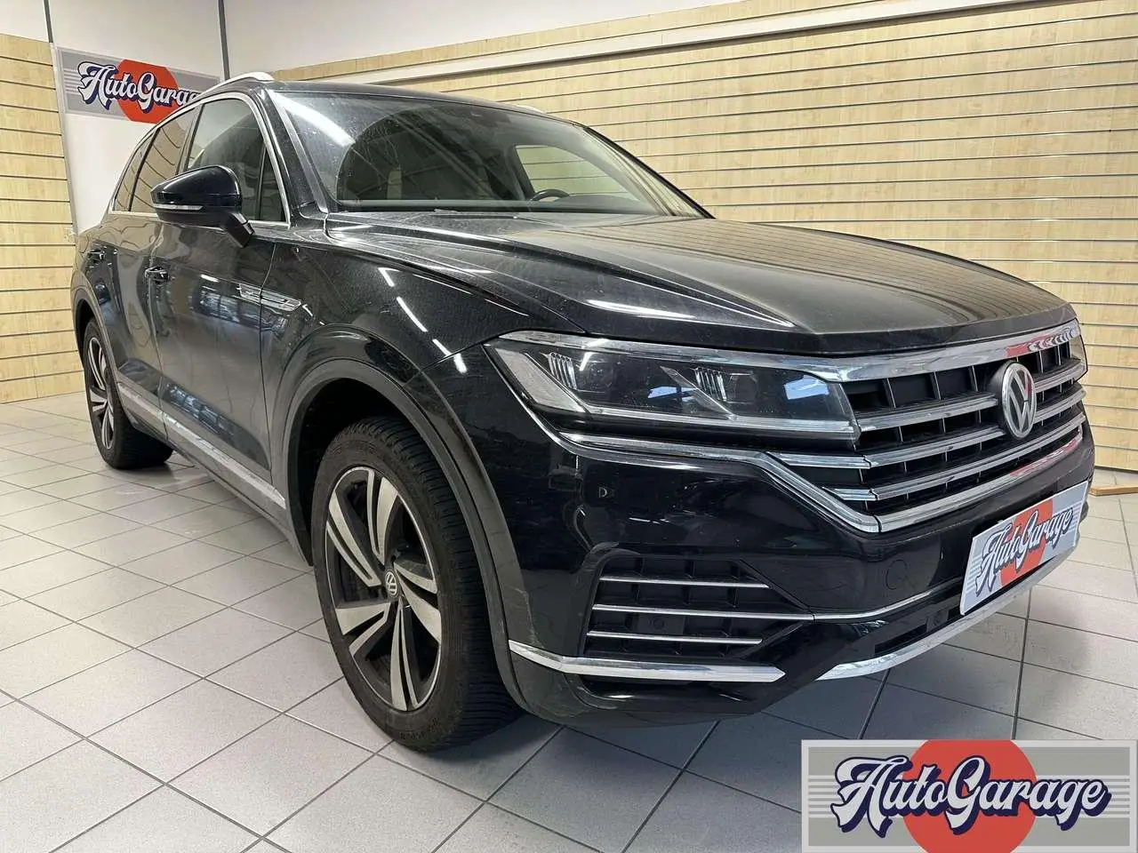 Photo 1 : Volkswagen Touareg 2018 Diesel