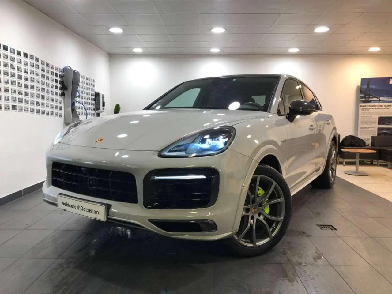 Photo 1 : Porsche Cayenne 2022 Others