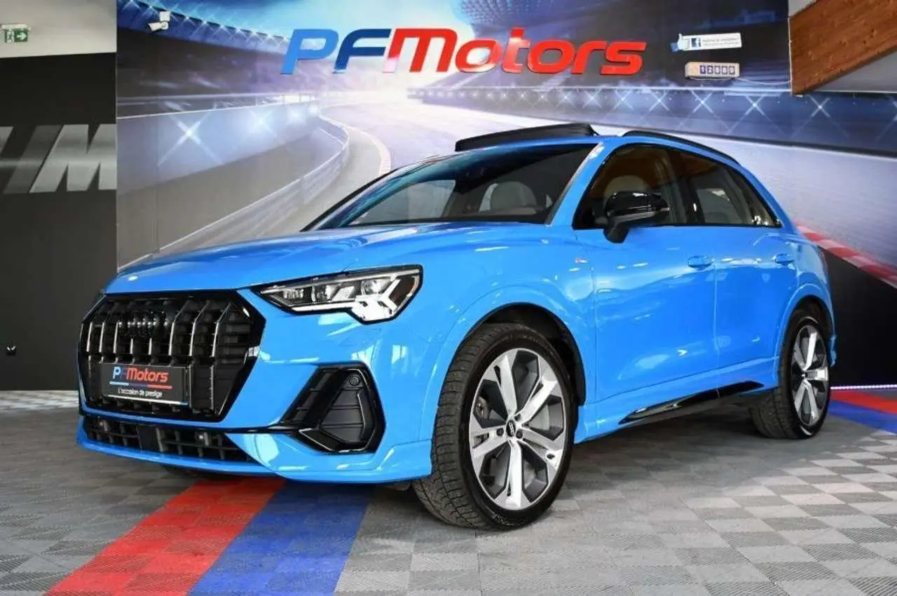 Photo 1 : Audi Q3 2019 Essence