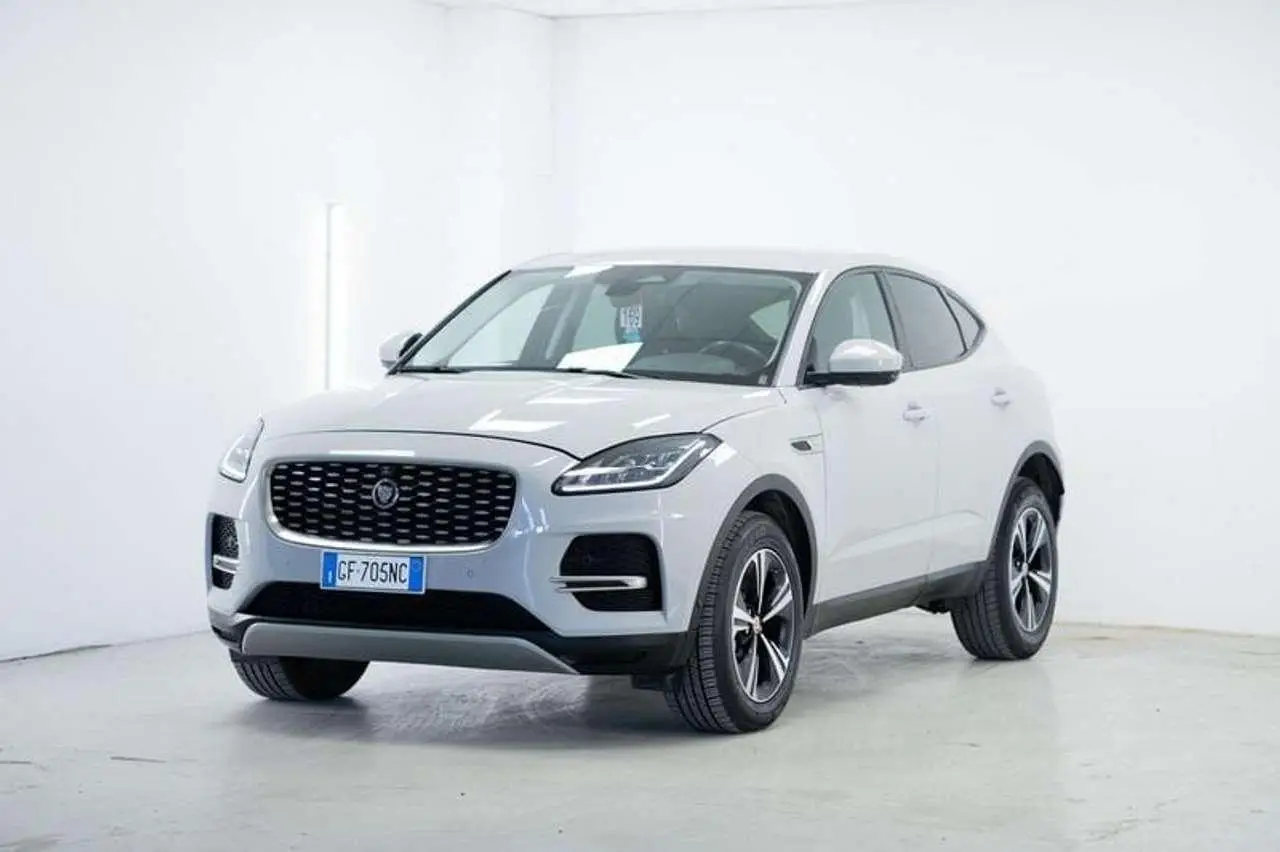 Photo 1 : Jaguar E-pace 2021 Hybrid