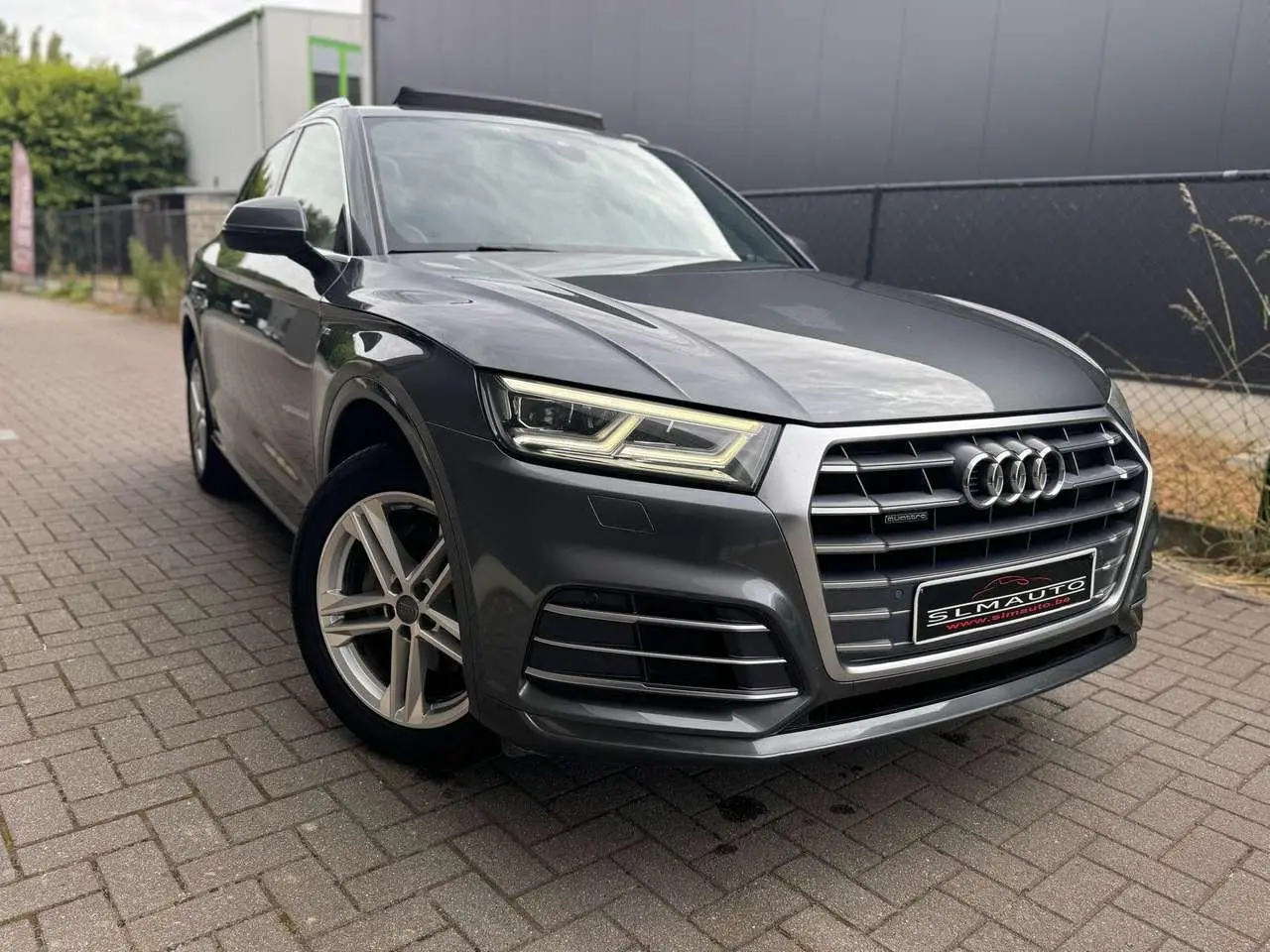 Photo 1 : Audi Q5 2018 Diesel