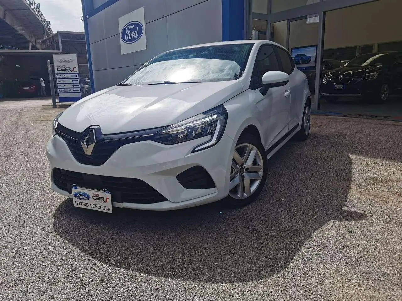 Photo 1 : Renault Clio 2021 Petrol