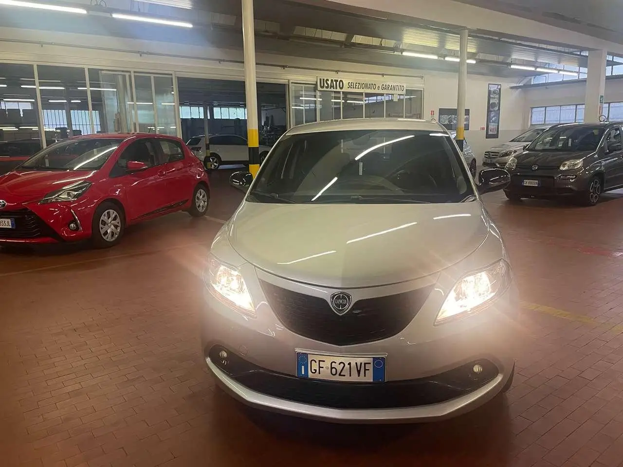 Photo 1 : Lancia Ypsilon 2021 Hybrid