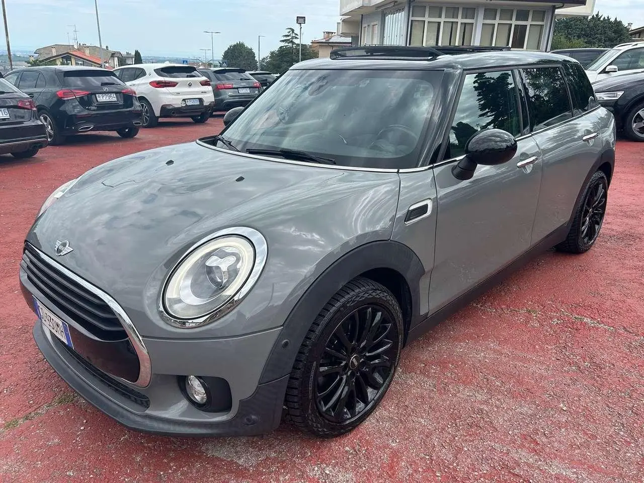 Photo 1 : Mini Cooper 2016 Diesel