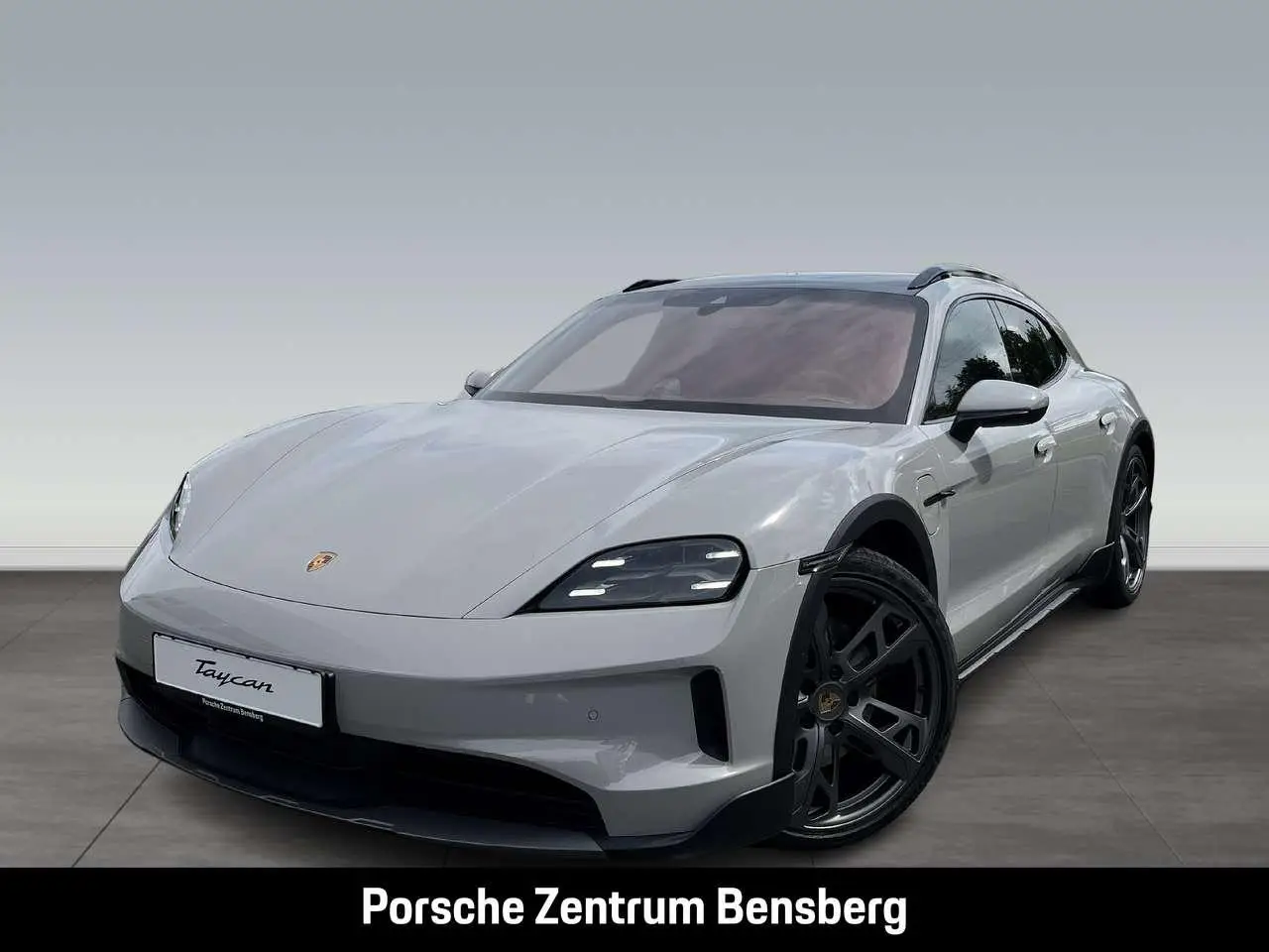 Photo 1 : Porsche Taycan 2024 Électrique