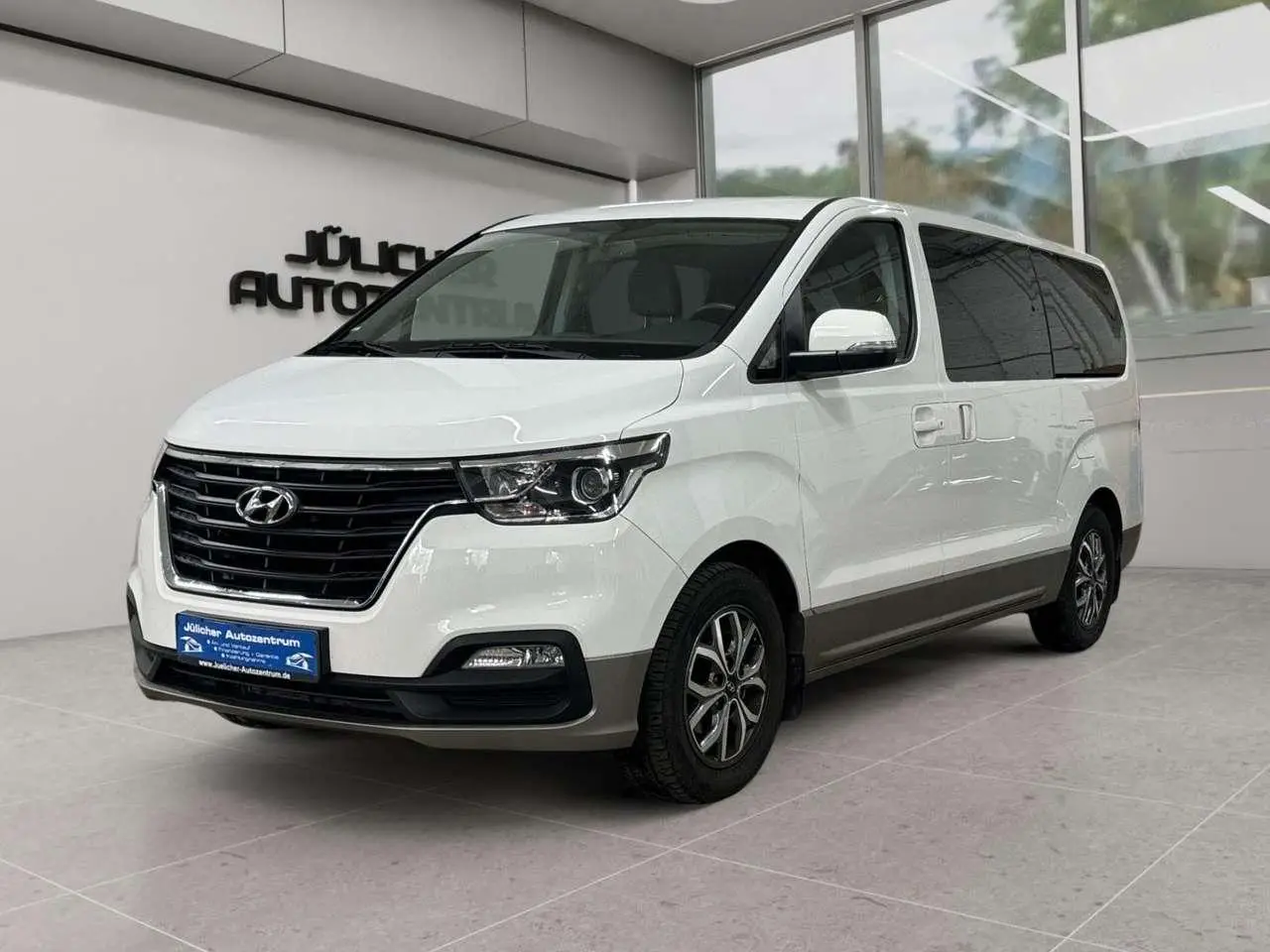 Photo 1 : Hyundai H-1 2019 Diesel