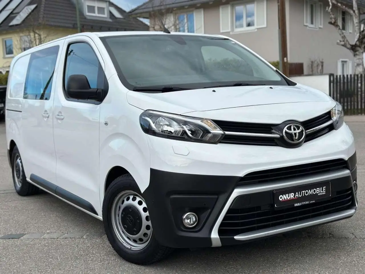 Photo 1 : Toyota Proace 2019 Diesel