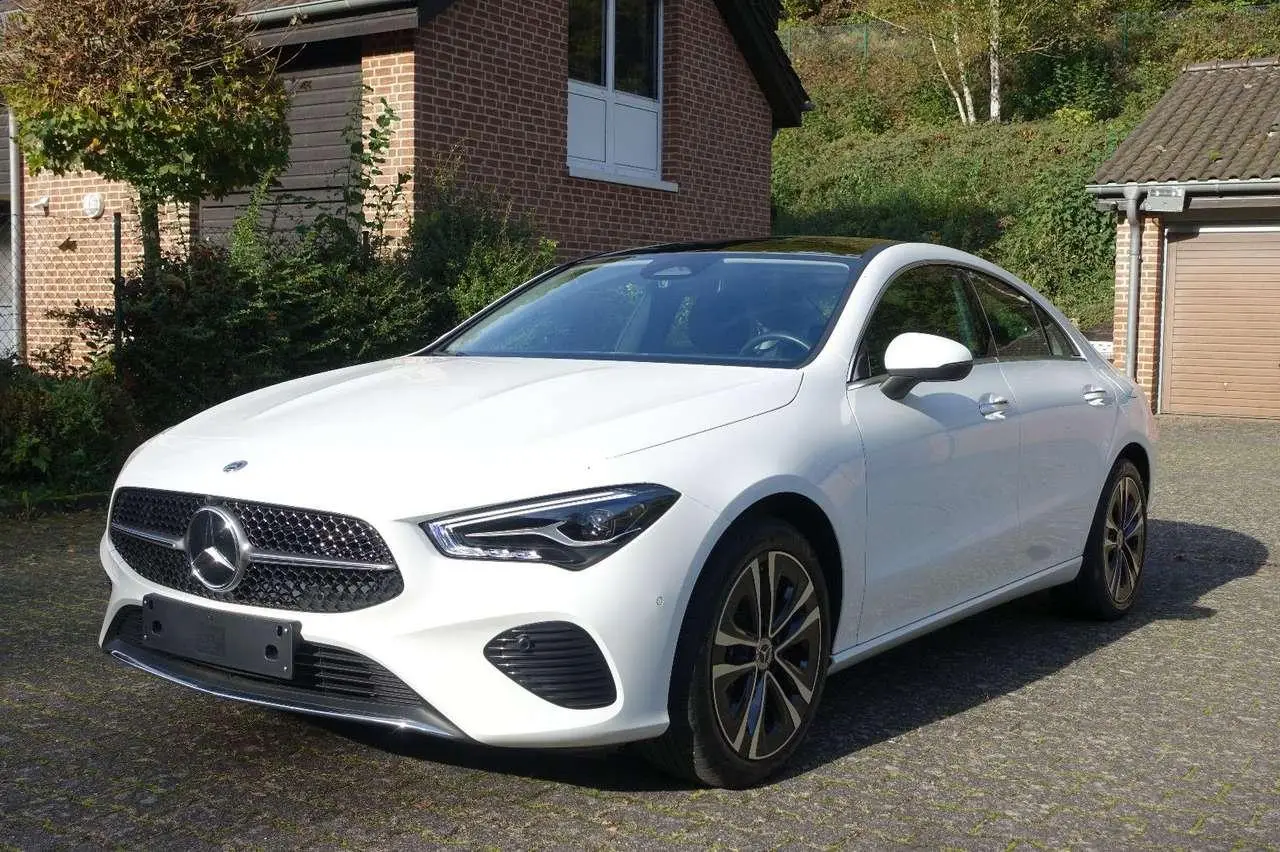 Photo 1 : Mercedes-benz Classe Cla 2023 Essence