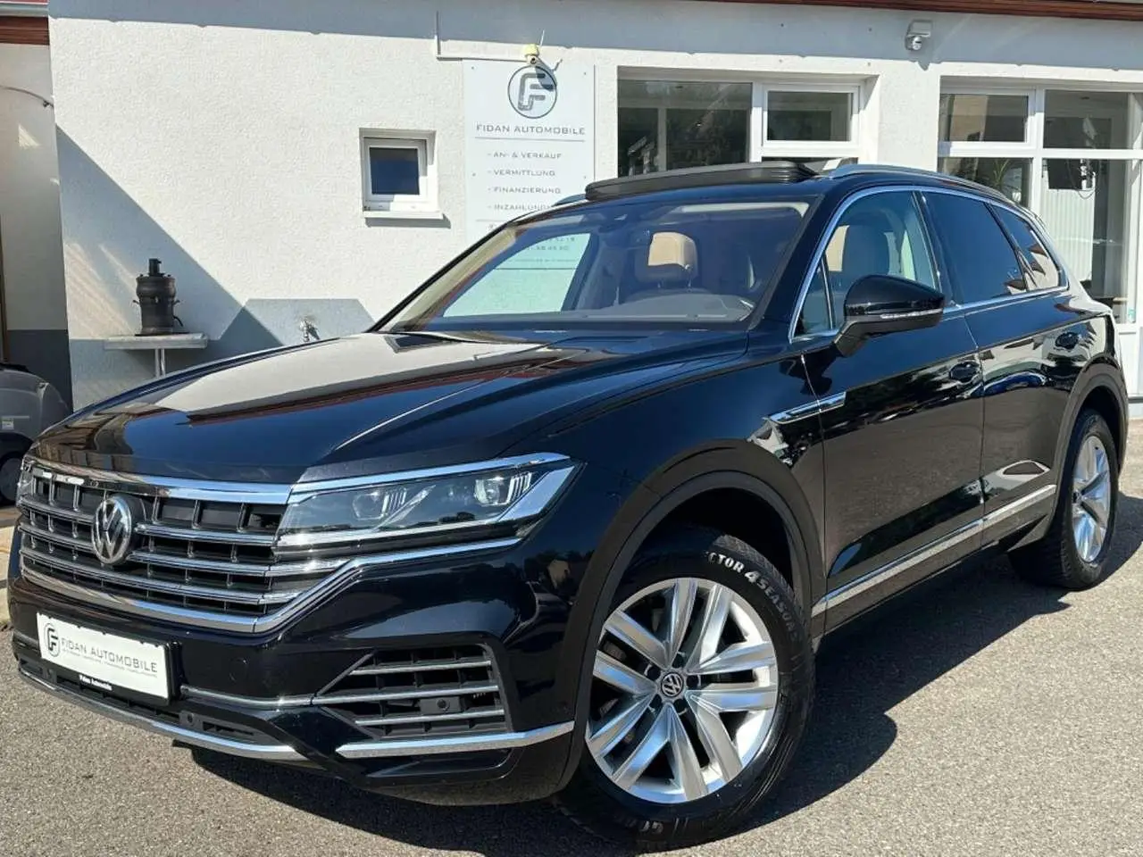 Photo 1 : Volkswagen Touareg 2020 Diesel