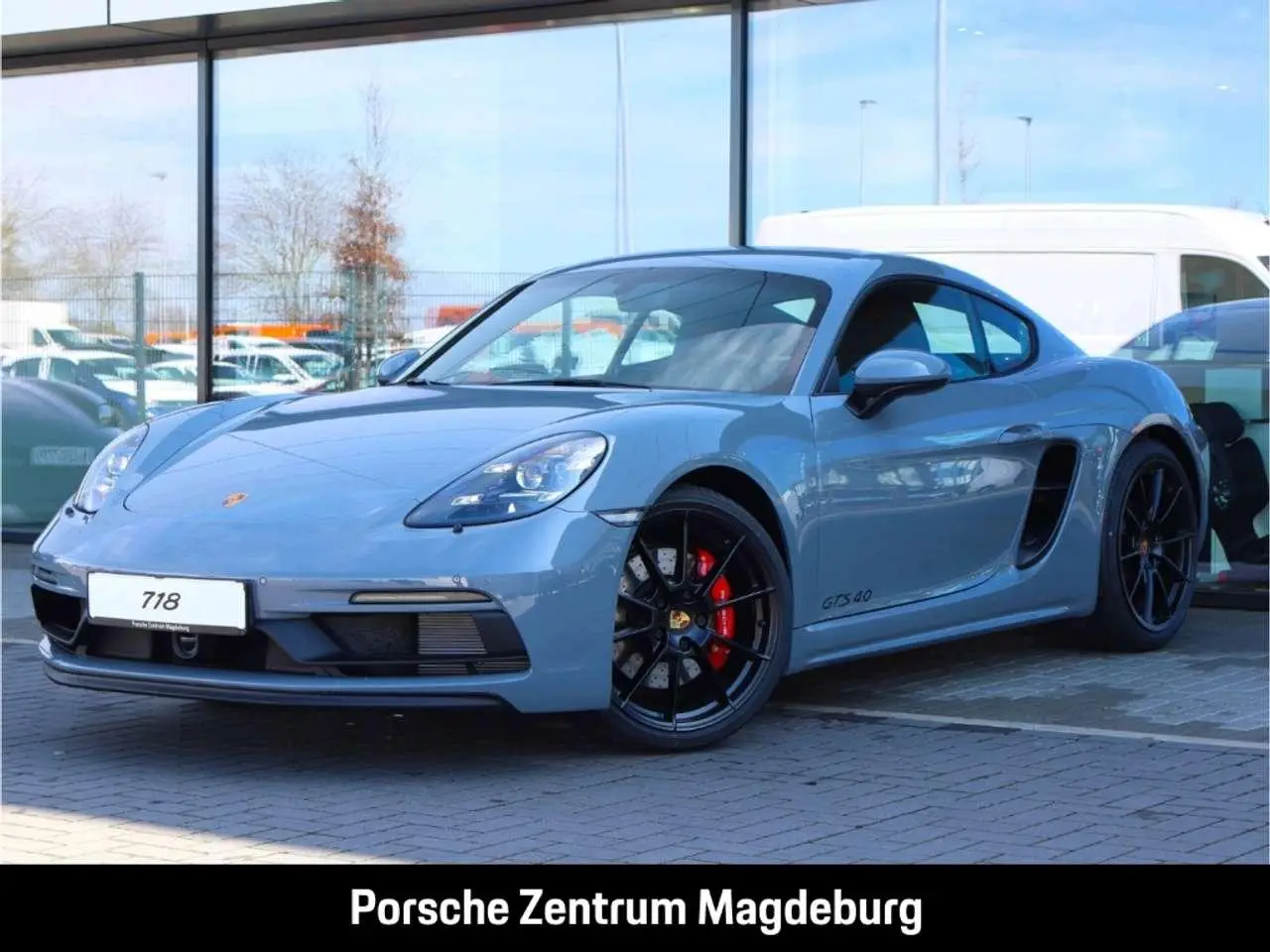 Photo 1 : Porsche 718 2024 Petrol