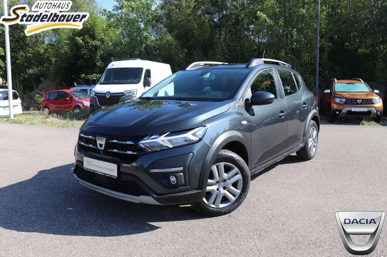 Photo 1 : Dacia Sandero 2023 Petrol