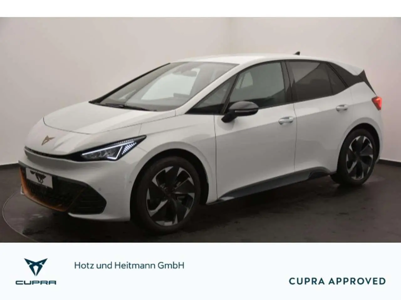 Photo 1 : Cupra Born 2023 Électrique