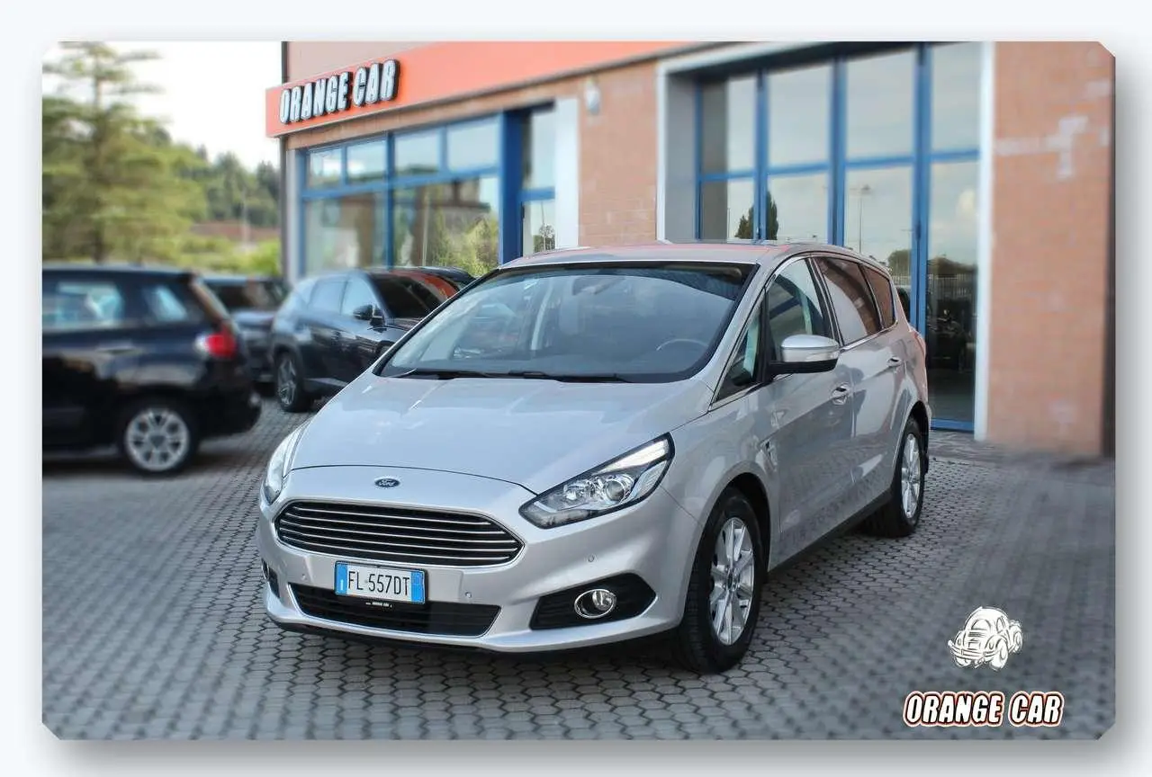 Photo 1 : Ford S-max 2017 Diesel