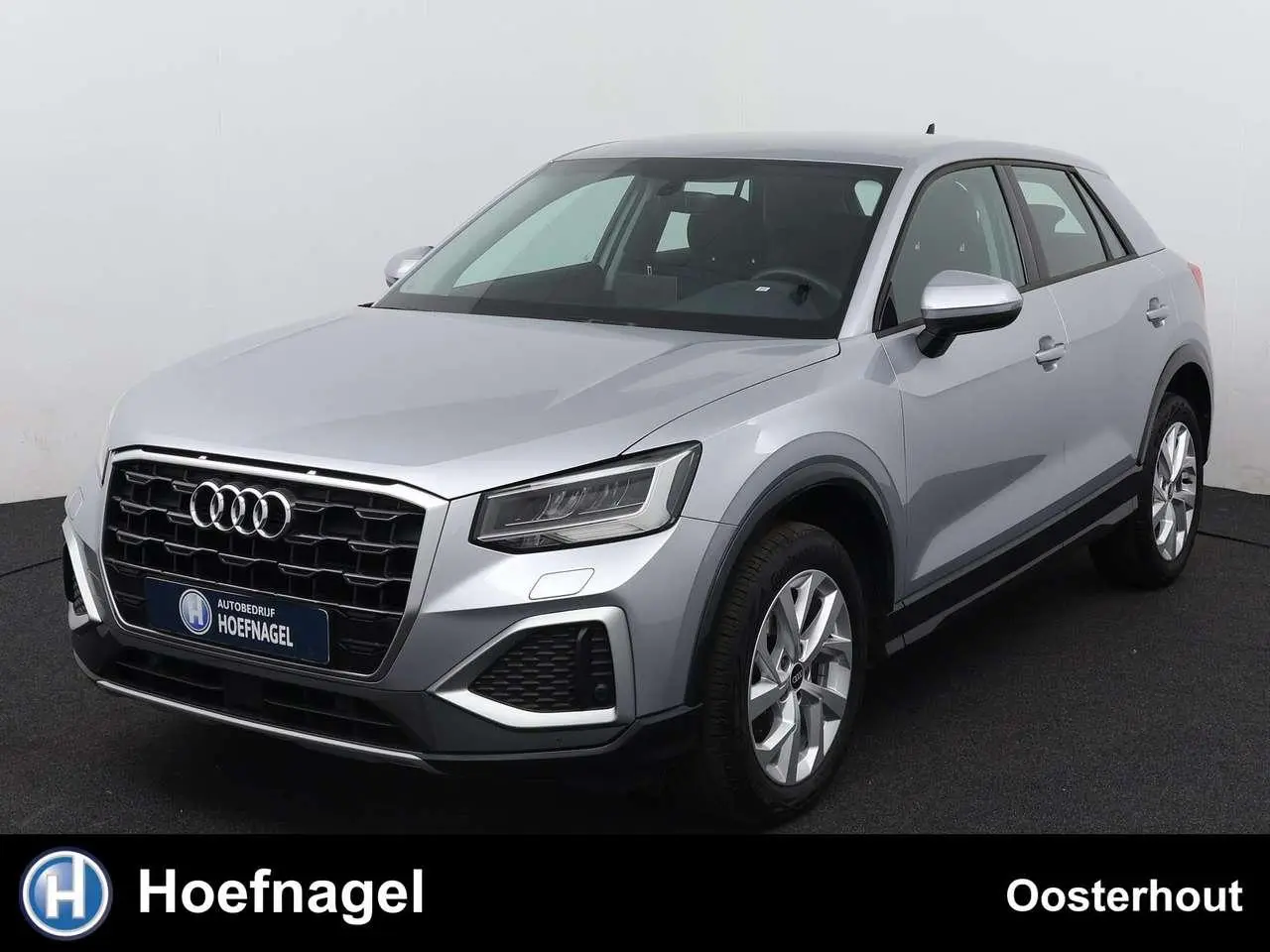 Photo 1 : Audi Q2 2021 Petrol