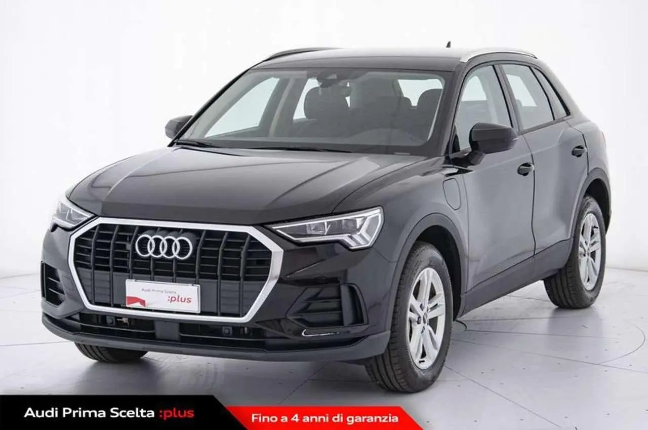 Photo 1 : Audi Q3 2022 Hybride