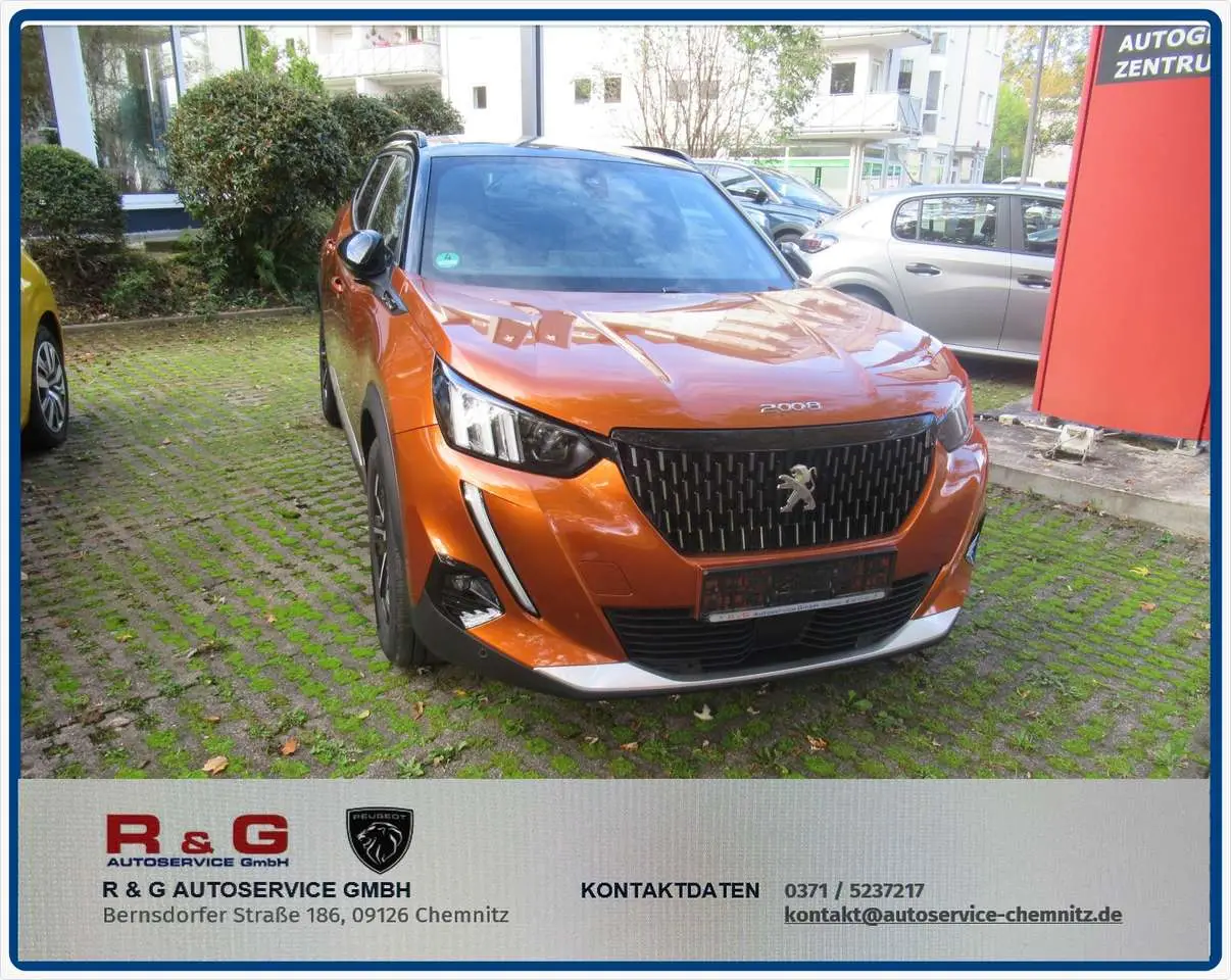 Photo 1 : Peugeot 2008 2020 Essence