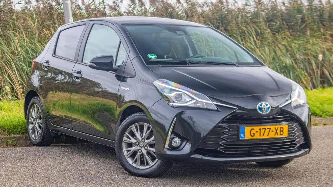 Photo 1 : Toyota Yaris 2019 Hybrid