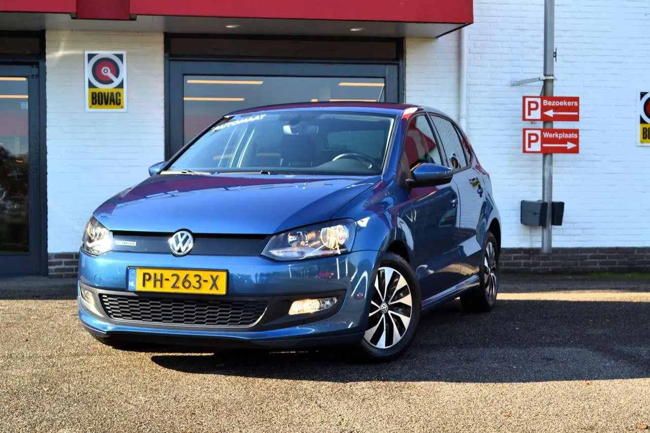 Photo 1 : Volkswagen Polo 2017 Petrol