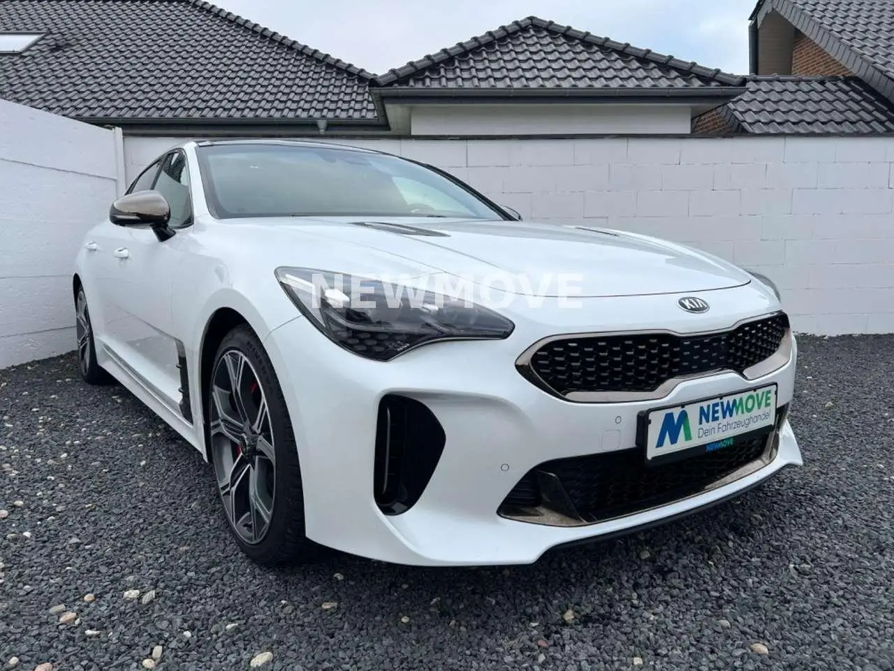 Photo 1 : Kia Stinger 2018 Essence