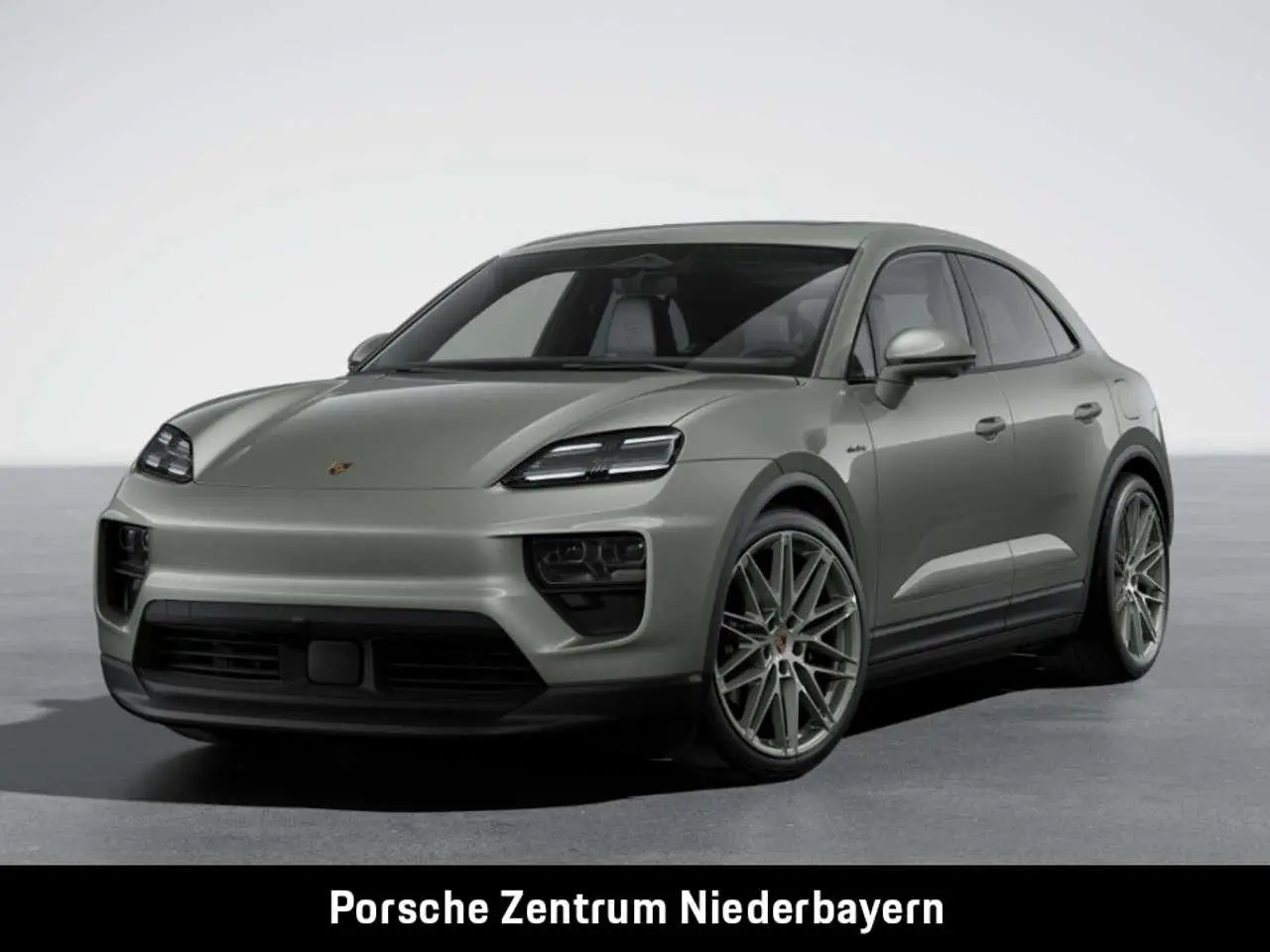 Photo 1 : Porsche Macan 2024 Electric