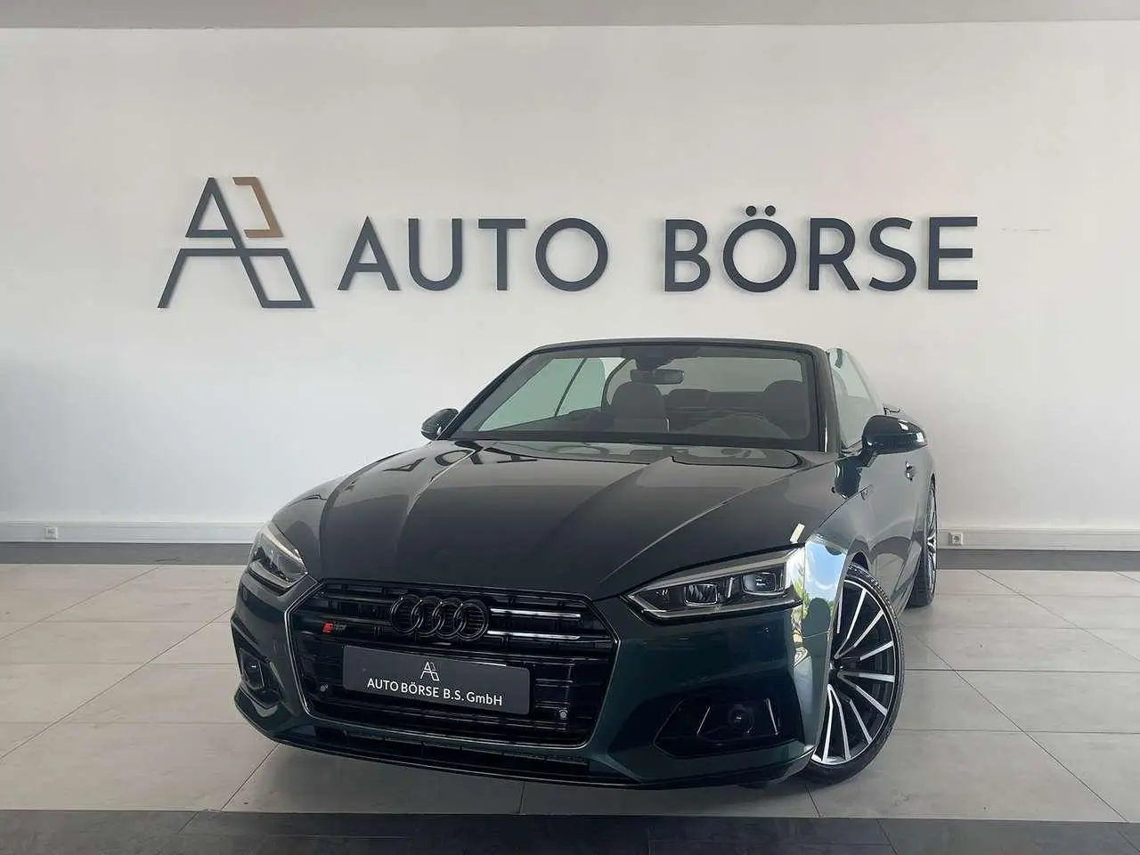 Photo 1 : Audi A5 2018 Diesel