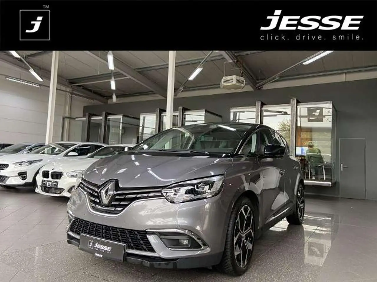 Photo 1 : Renault Scenic 2022 Essence