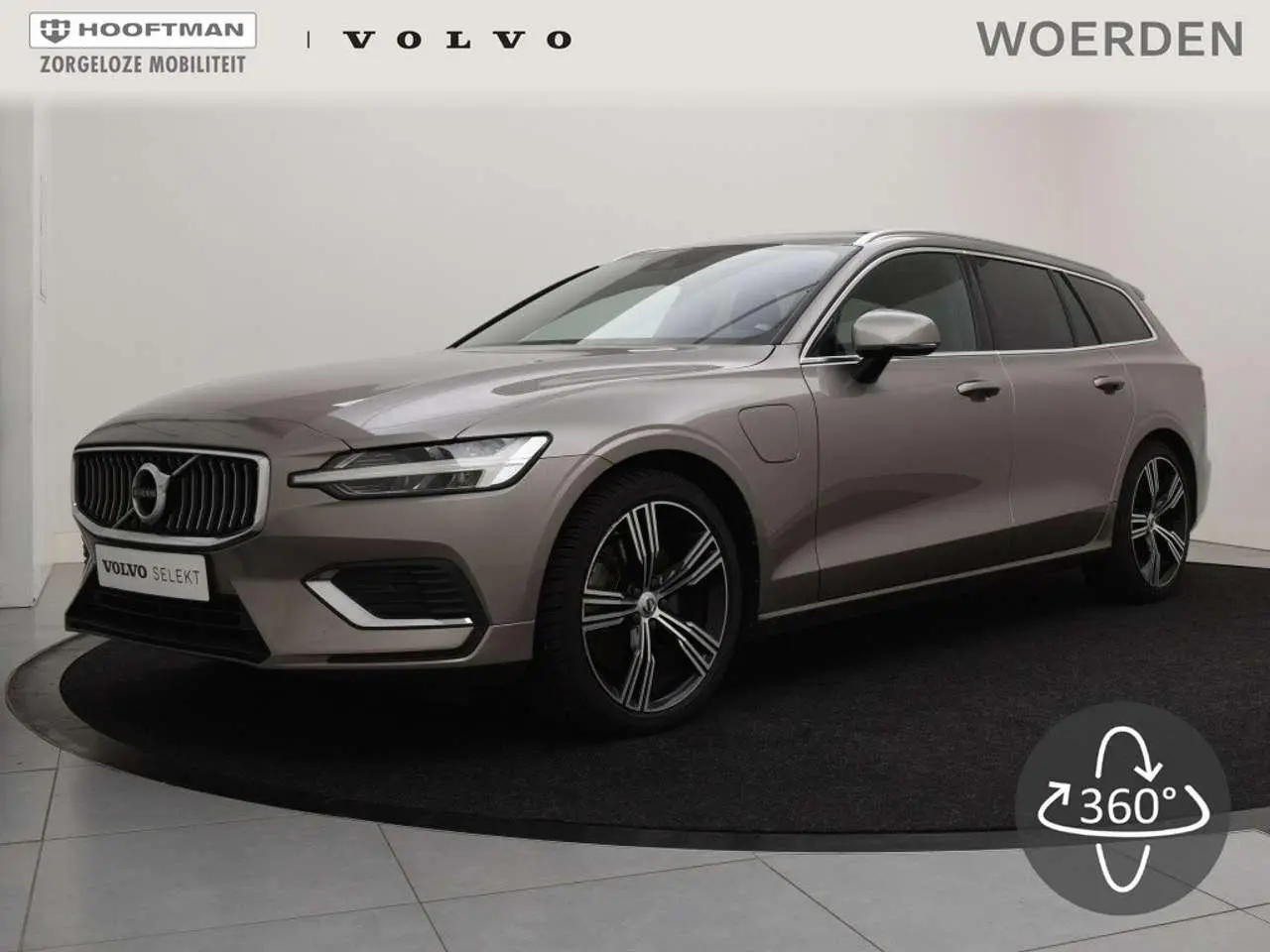 Photo 1 : Volvo V60 2019 Hybrid