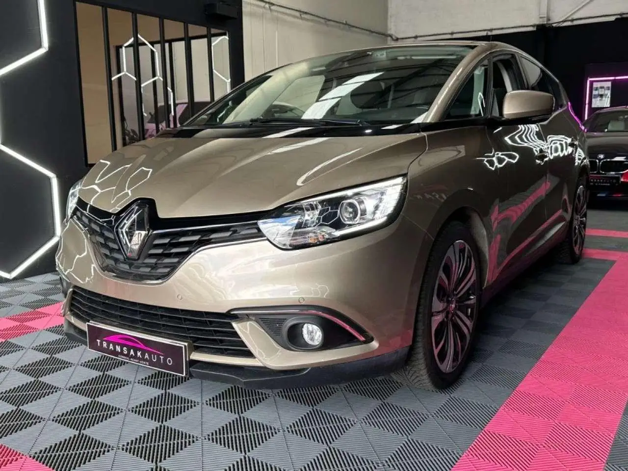 Photo 1 : Renault Grand Scenic 2018 Diesel