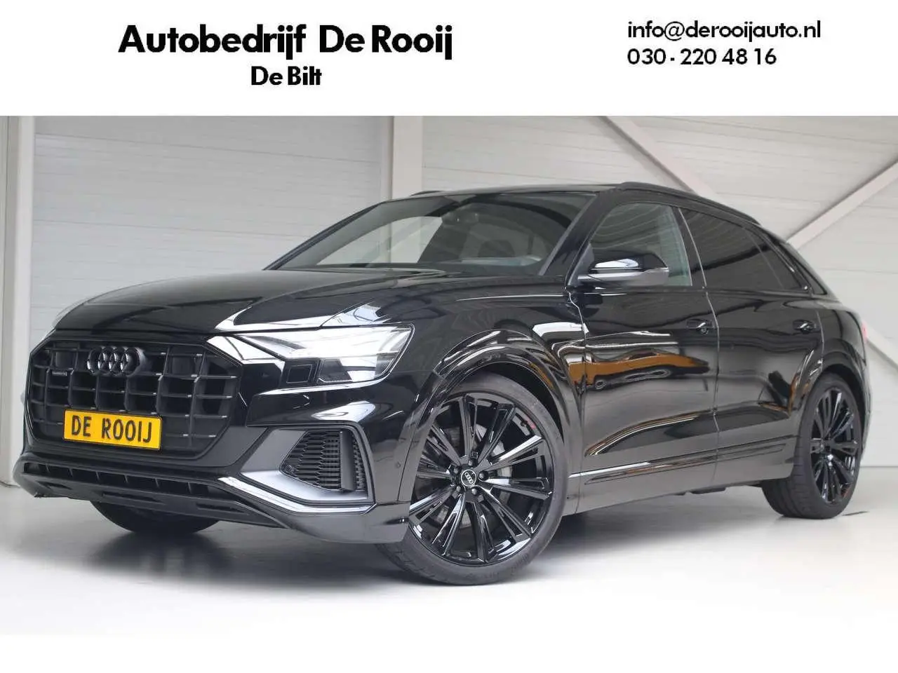 Photo 1 : Audi Q8 2022 Essence