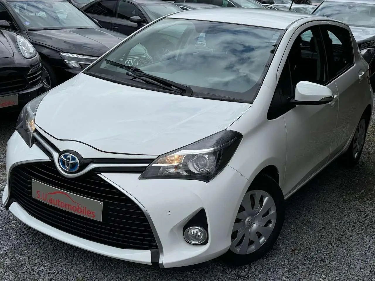 Photo 1 : Toyota Yaris 2017 Hybrid