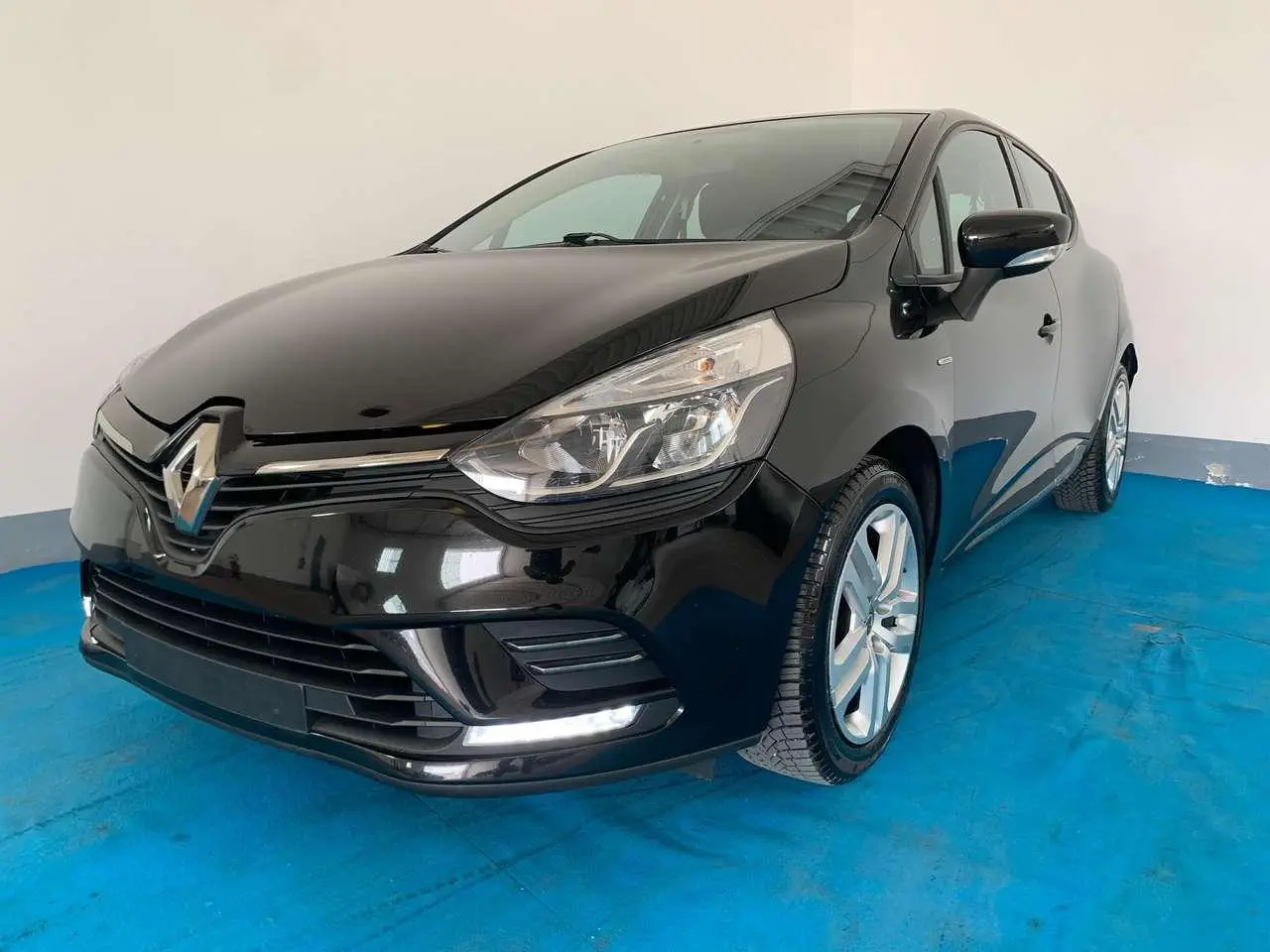 Photo 1 : Renault Clio 2018 Petrol