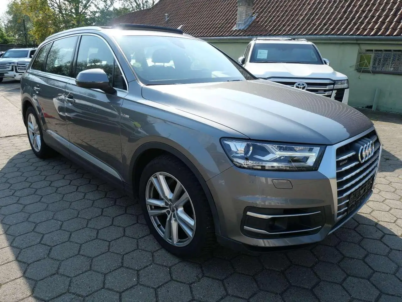 Photo 1 : Audi Q7 2017 Diesel