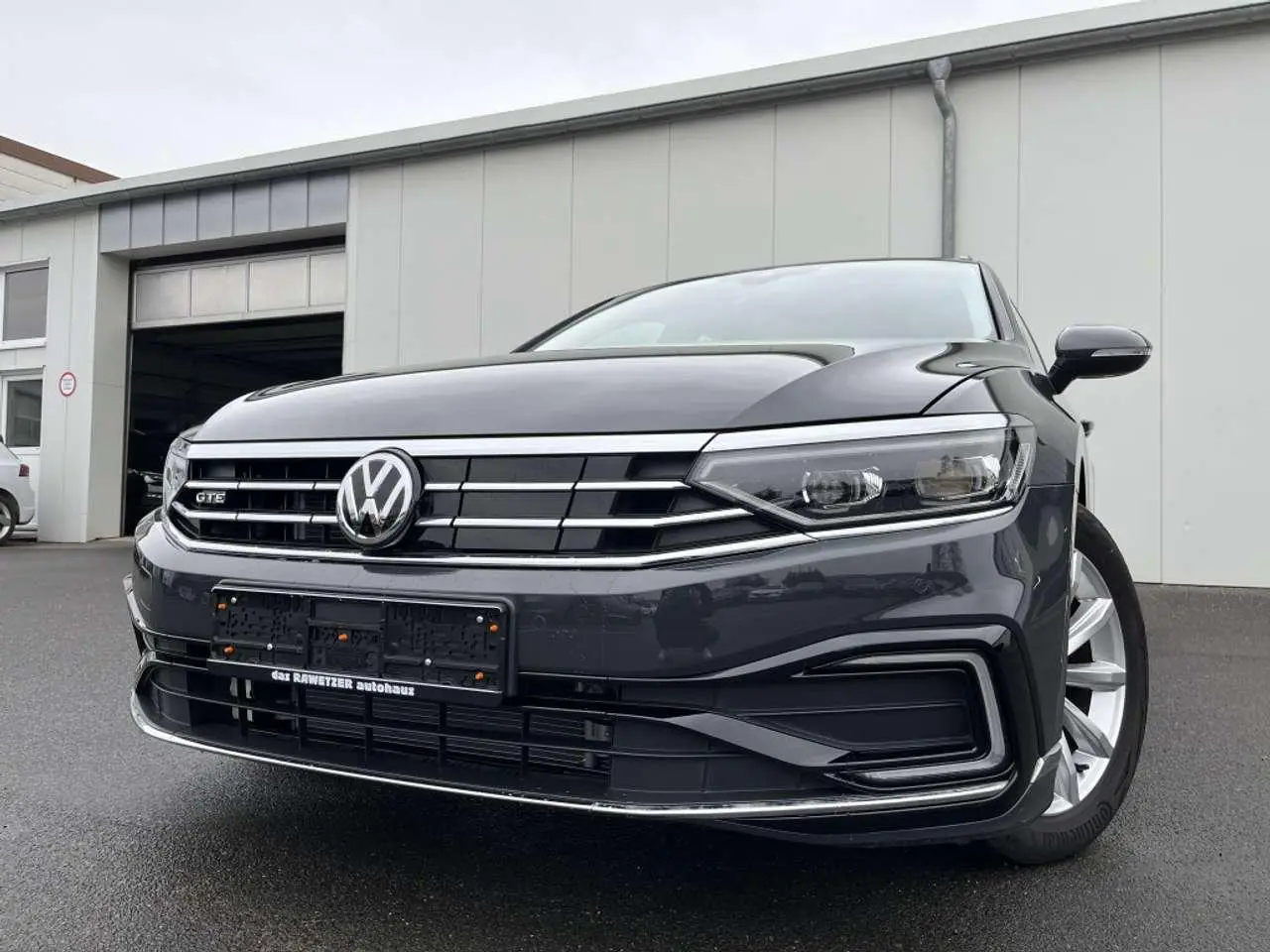 Photo 1 : Volkswagen Passat 2020 Hybrid