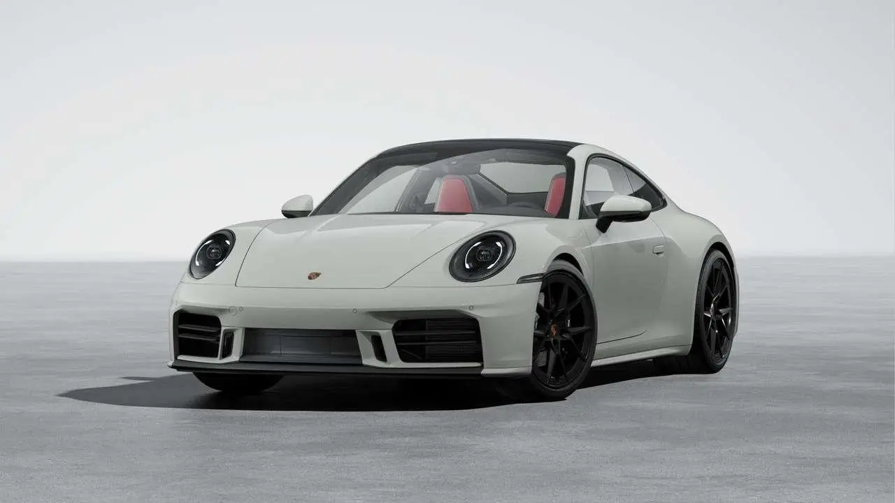 Photo 1 : Porsche 992 2024 Essence