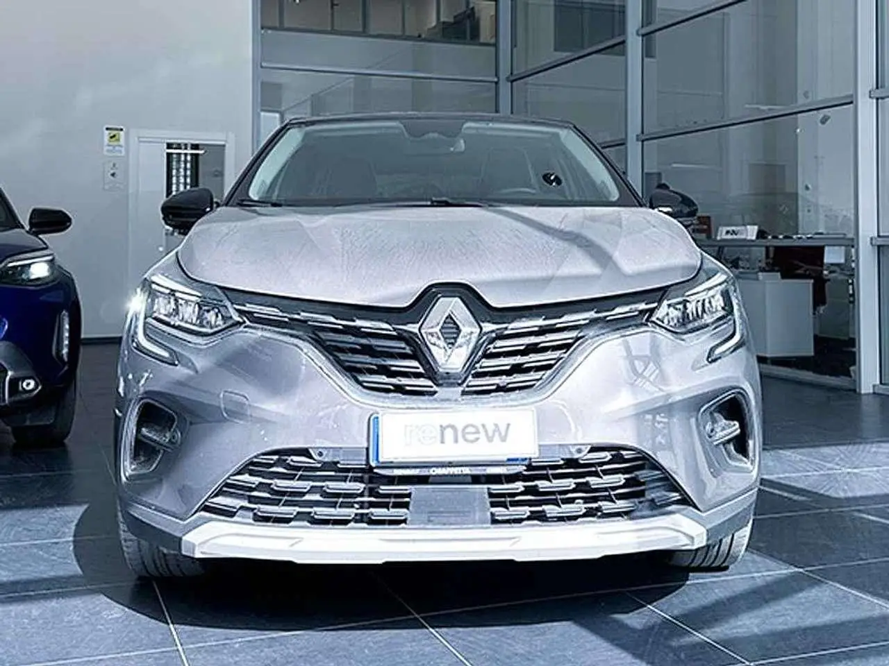 Photo 1 : Renault Captur 2021 Essence