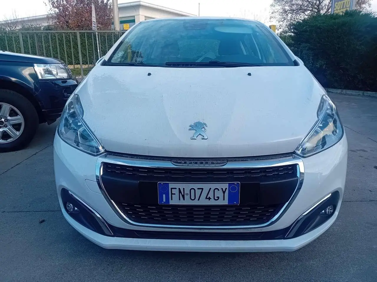 Photo 1 : Peugeot 208 2018 Essence