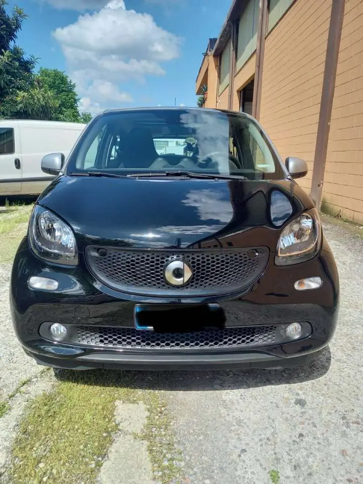 Photo 1 : Smart Forfour 2016 Essence