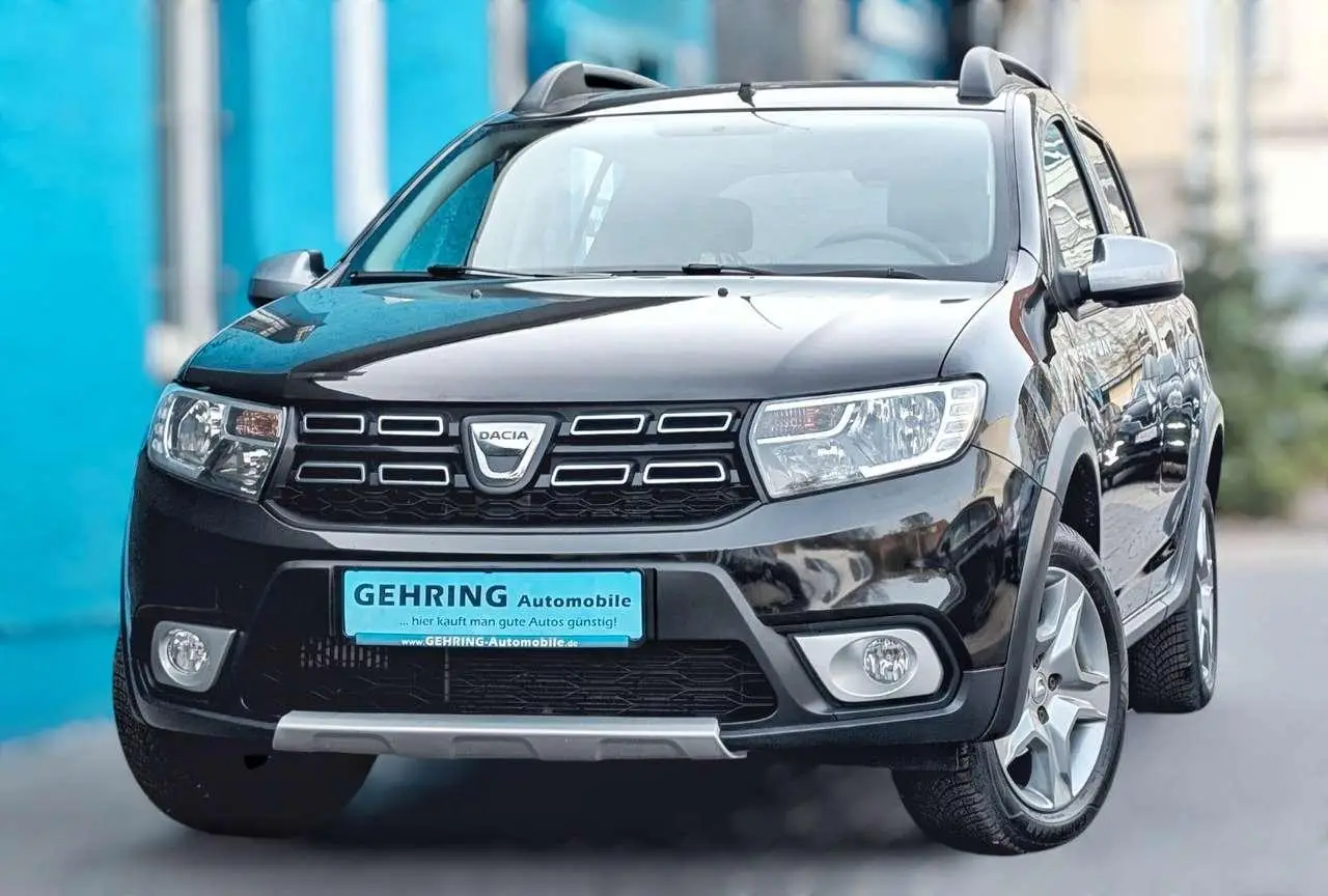 Photo 1 : Dacia Sandero 2019 Petrol