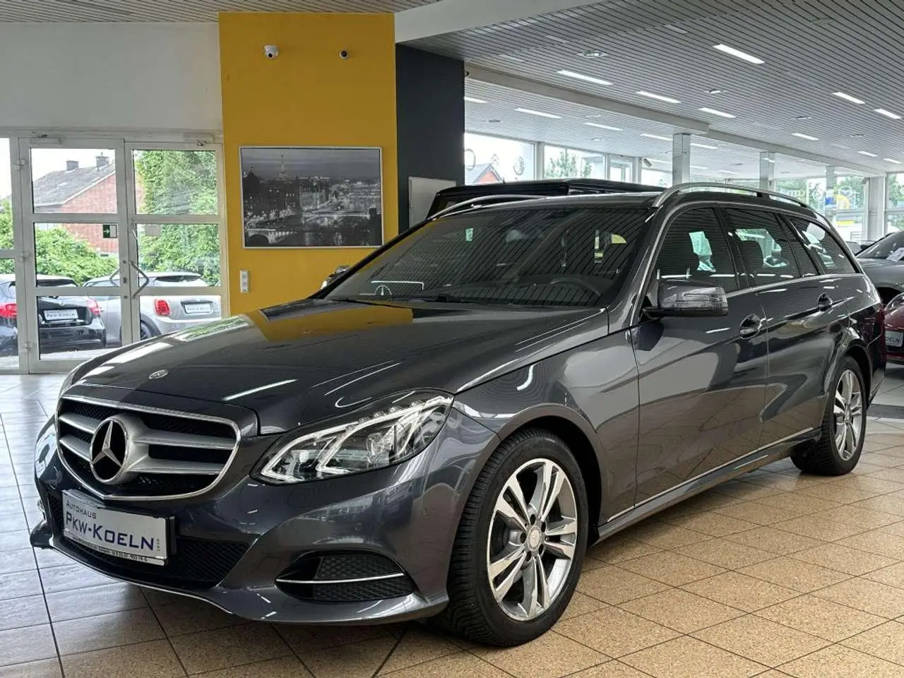 Photo 1 : Mercedes-benz Classe E 2015 Hybrid