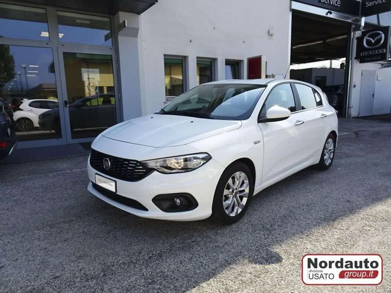 Photo 1 : Fiat Tipo 2016 Essence