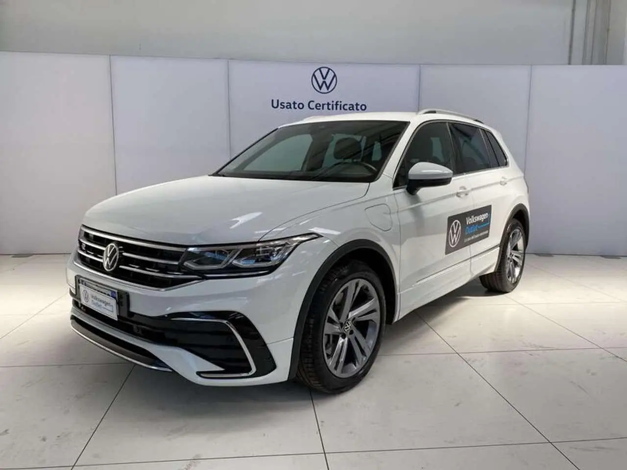 Photo 1 : Volkswagen Tiguan 2021 Hybrid