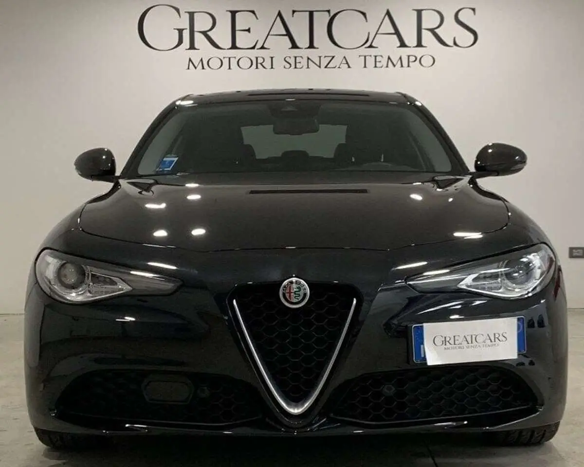 Photo 1 : Alfa Romeo Giulia 2017 Diesel