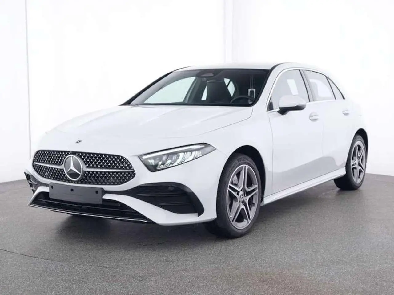 Photo 1 : Mercedes-benz Classe A 2023 Hybrid