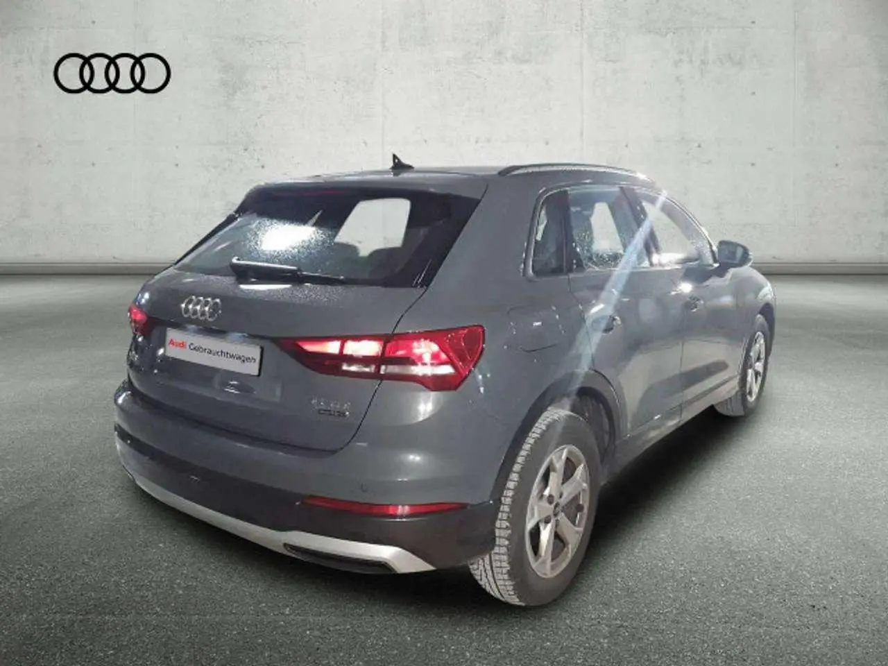 Photo 1 : Audi Q3 2023 Diesel