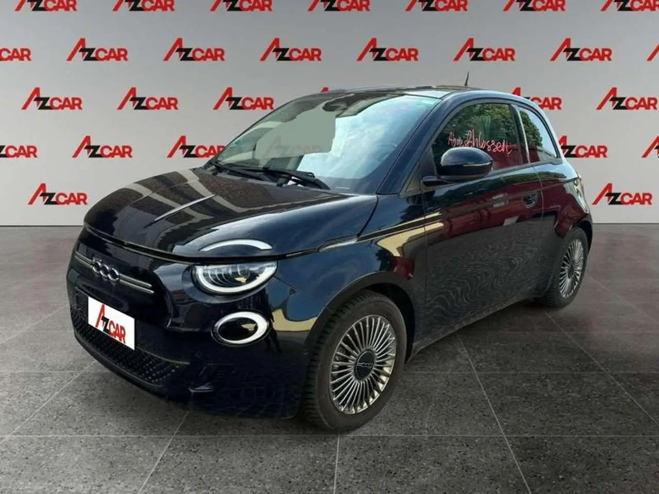 Photo 1 : Fiat 500 2021 Electric