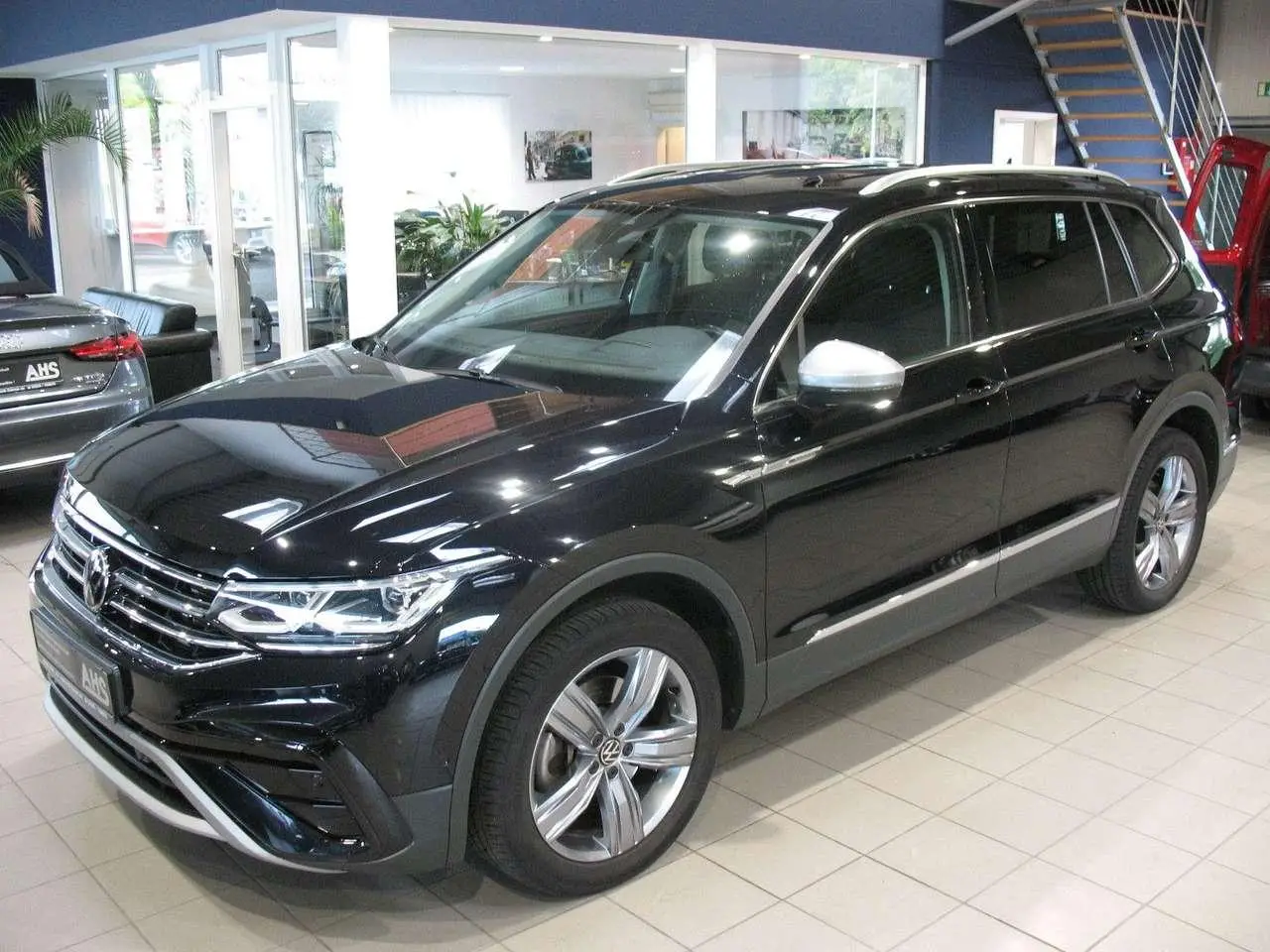 Photo 1 : Volkswagen Tiguan 2022 Petrol