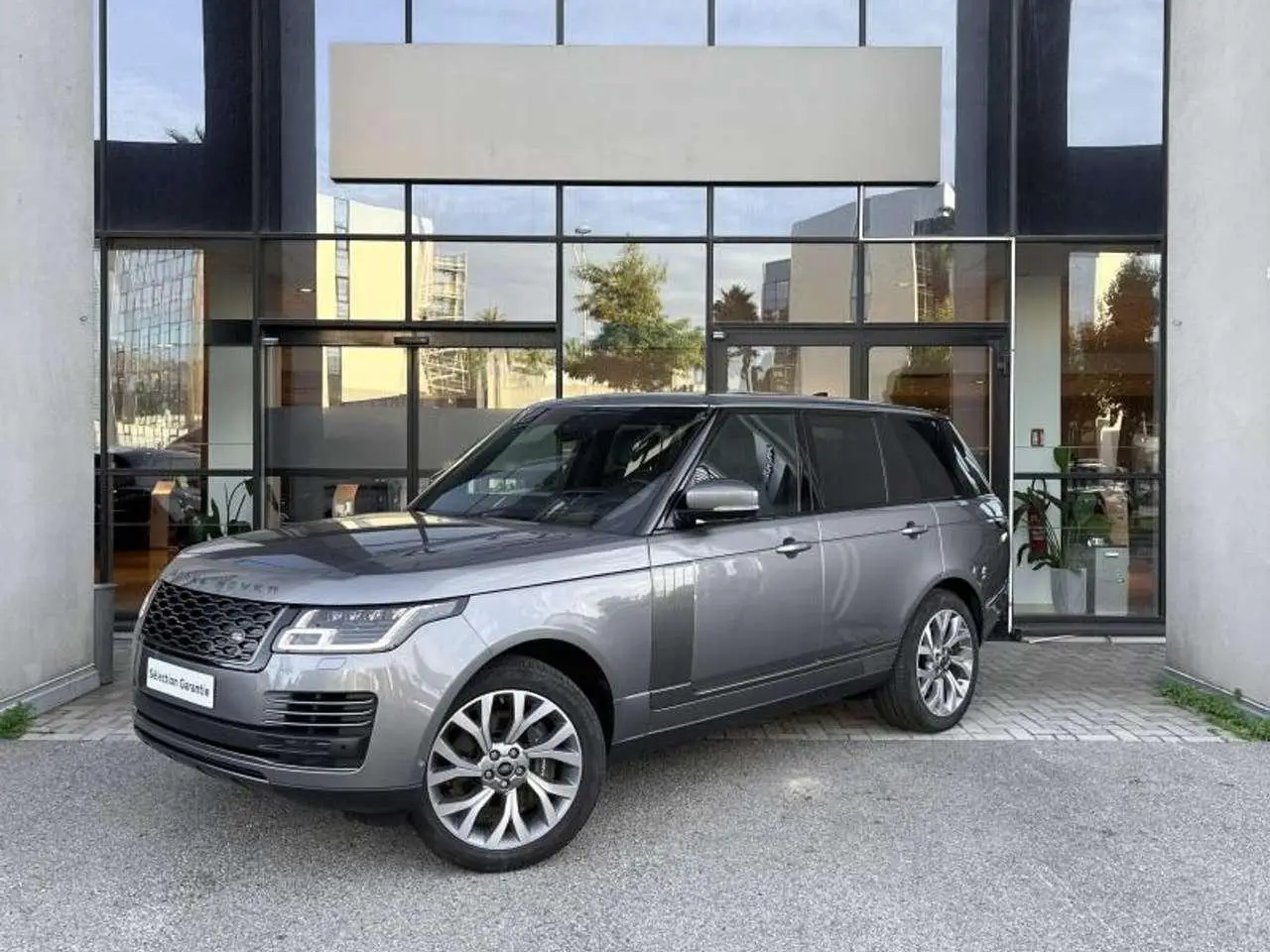 Photo 1 : Land Rover Range Rover 2020 Others