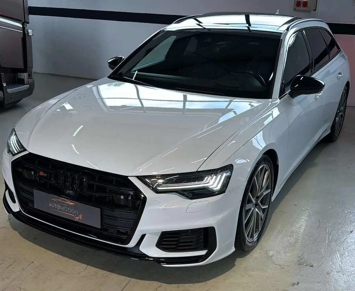 Photo 1 : Audi S6 2019 Hybrid