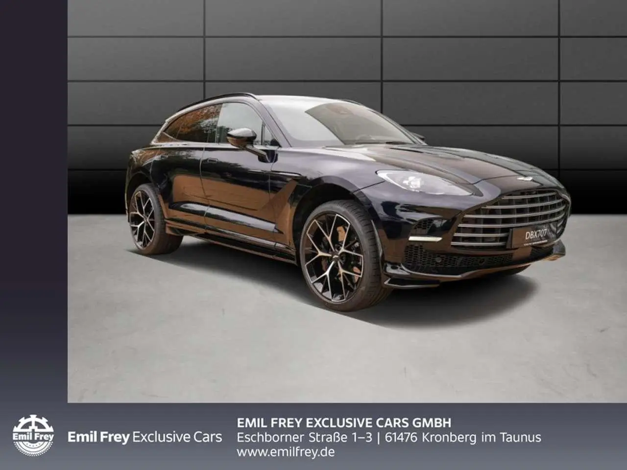 Photo 1 : Aston Martin Dbx 2024 Petrol