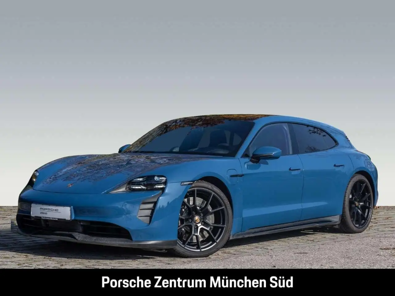 Photo 1 : Porsche Taycan 2022 Electric